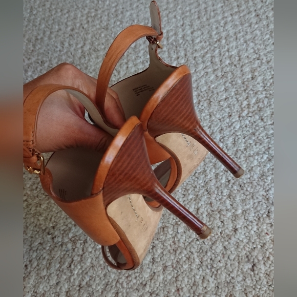 Kors Michael Kors soft tan leather Slingback open Toe Pump Size 8.5 - Picture 2 of 15